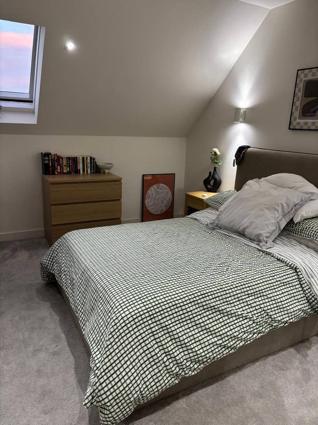Large Double Room in Modern w Ensuite - 3 Bed Flat Main Photo
