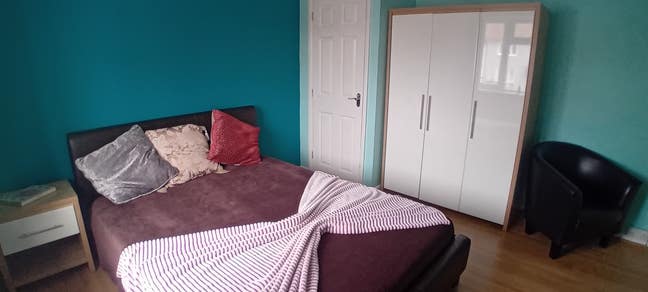 2 double rooms close to hospital, one with ensuite Main Photo