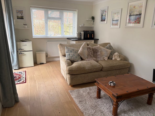 1 bedroom apartment  Main Photo