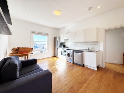 A beautiful 2 bedroom property in Archway, N19 Main Photo