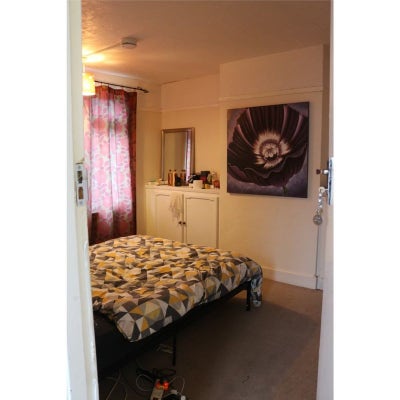 Large double room - LU2 Main Photo