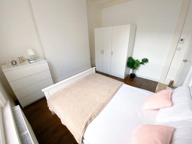 Cute Double Room 2 min from ANGEL Station Main Photo