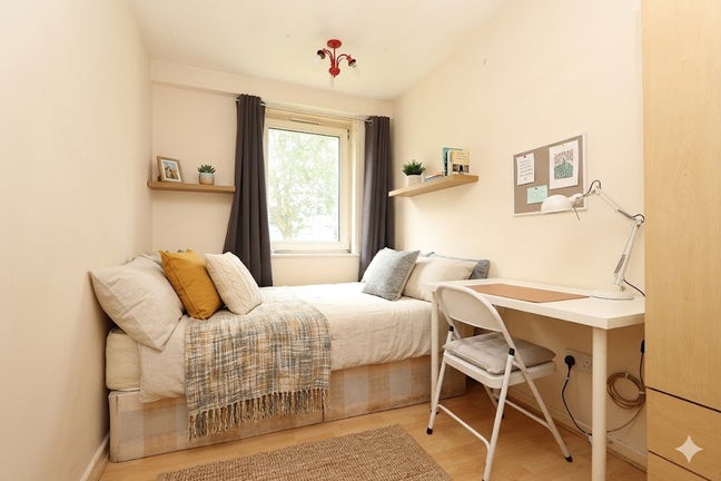 ⚡ Prime Silvertown! Room Near the Dlr (E16) ⚡ Main Photo