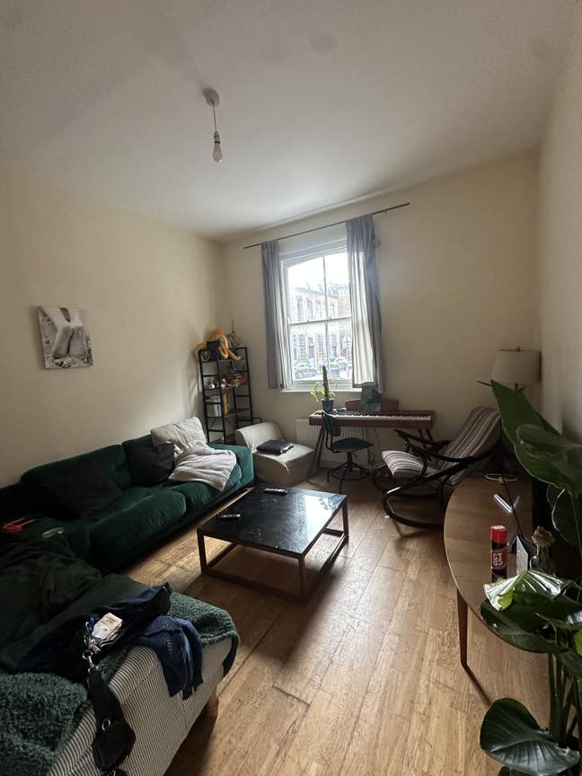 Cosy share house right near Brick Lane!  Main Photo