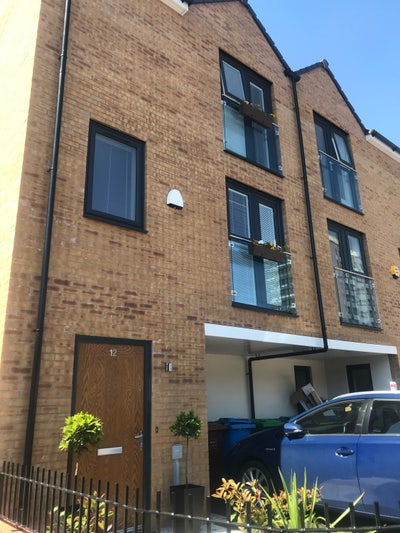 Room to rent  Main Photo