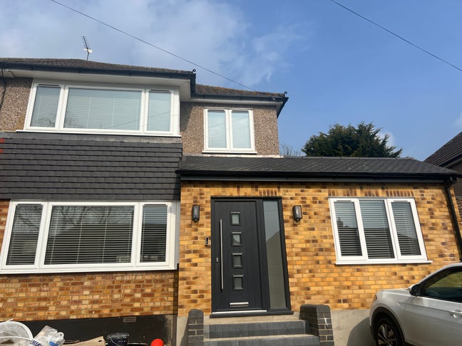 2 Large bright double rooms in West Cheshunt Main Photo