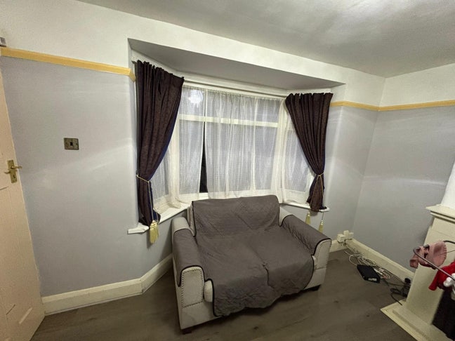 Rooms to live , Southmead  Main Photo