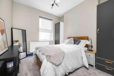 Modern Shared House - All Inclusive  Main Photo