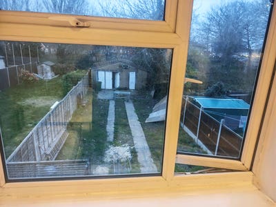 Double bedroom Welling Main Photo