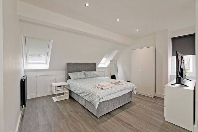  Premium Rooms Minutes from Canary Wharf Main Photo