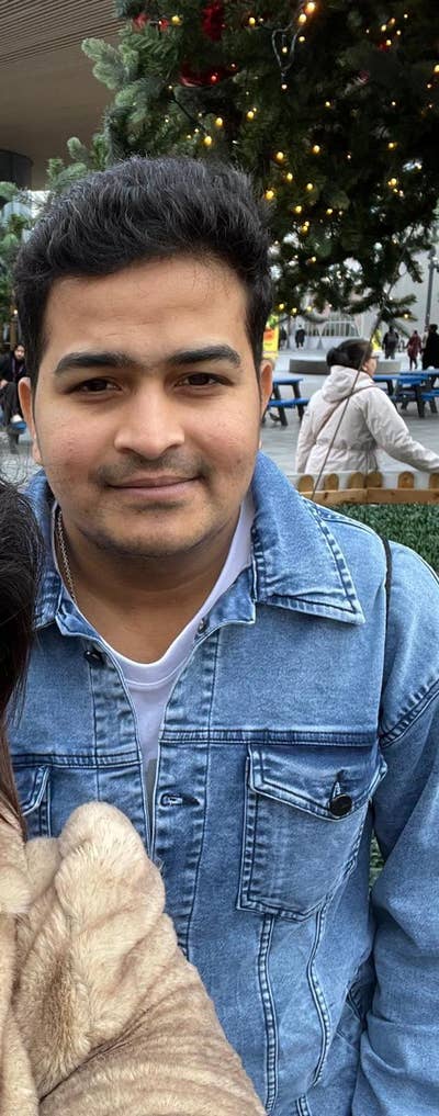 Professional Male seeks a single or double room Main Photo