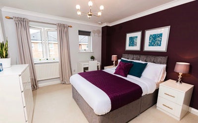✨Large Double bedrooms available!✨- No Deposit! Main Photo