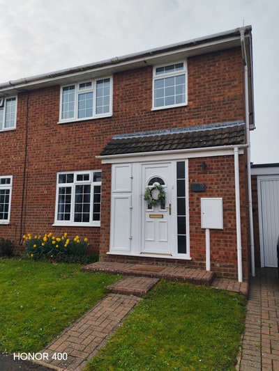 Room in 2 bed house for Rent - Bishops Tachbrook Main Photo