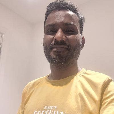 42 year old Male seeks a single or double room Main Photo