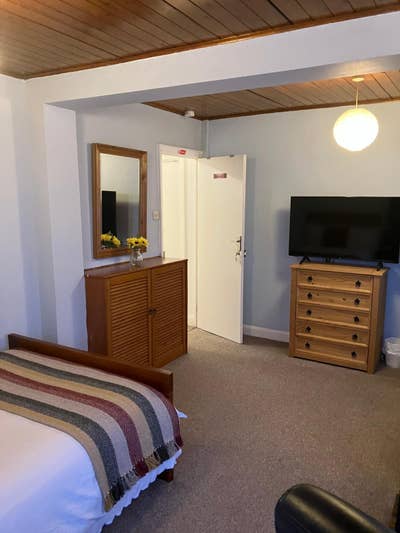 Double rooms | TW2 | All Bills inc. Main Photo