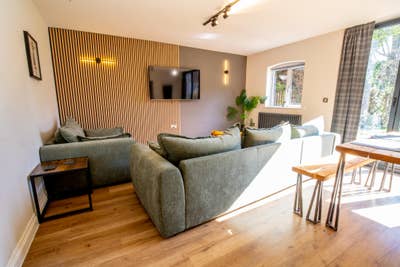 Luxury Double Ensuite in Brindley Place Main Photo
