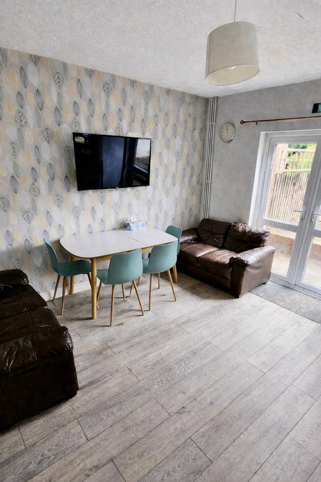 2 Double Rooms in a Friendly Student House 2026/27 Main Photo