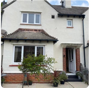 Cute house near the beach. Main Photo