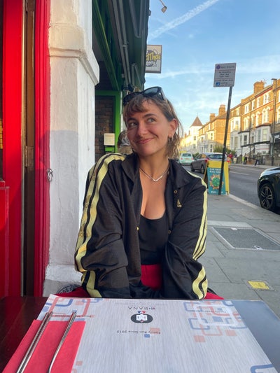 Looking for a new home Main Photo