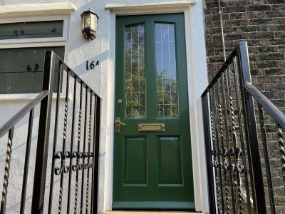 Double bedroom (inclusive) - town centre Main Photo