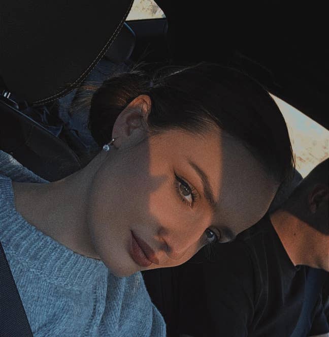 Professional Female seeks a single or double room Main Photo