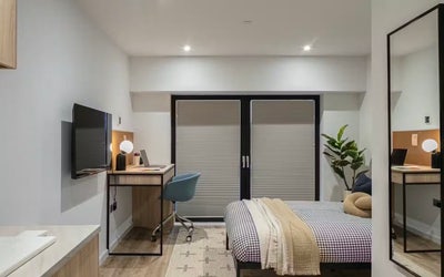 Studio for sublet in Leeds city center Main Photo