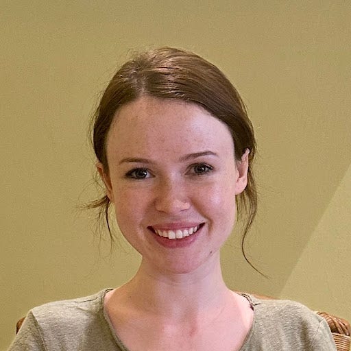 Professional Female seeks a single or double room Main Photo