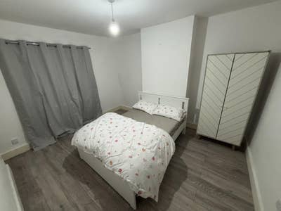 Double Room Available in Southall! Main Photo