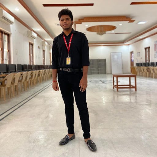 Student Male seeks a single or double room Main Photo