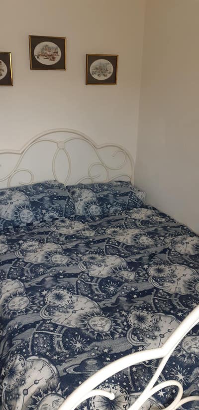 City centre/Harbour Working males over 40yrs old Main Photo