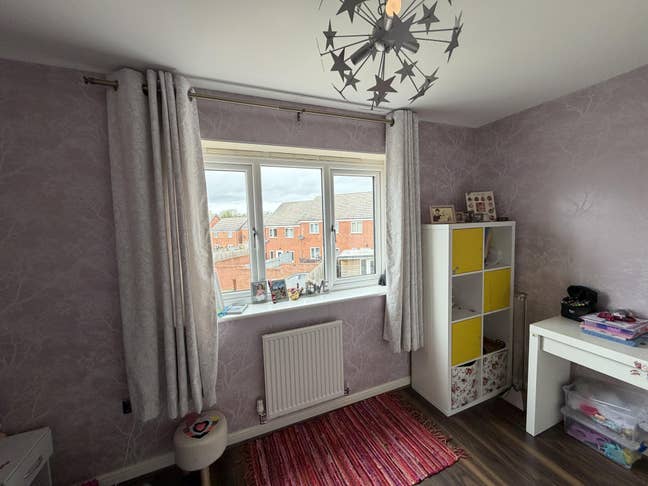 Double room for female  Main Photo