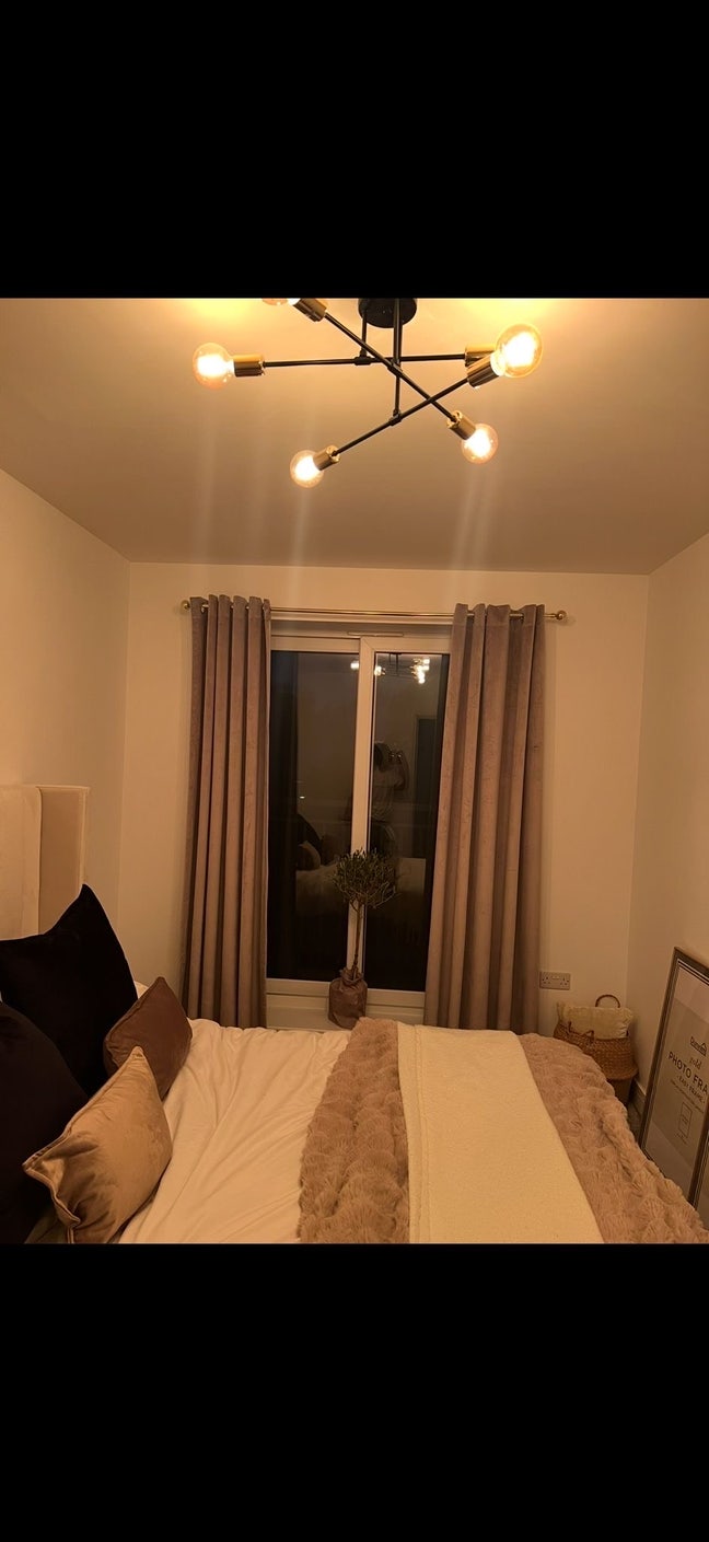 1 double room in new build Main Photo