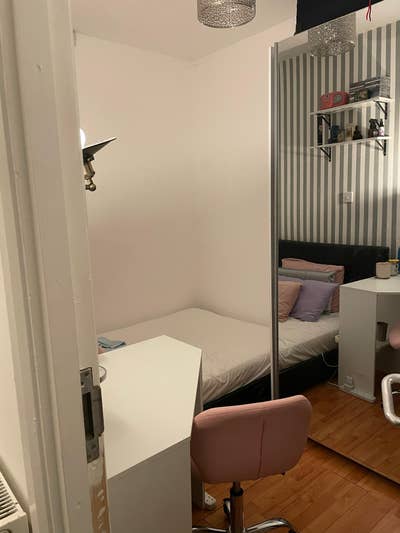 Stunning 1-Bedroom Available in Putney Main Photo