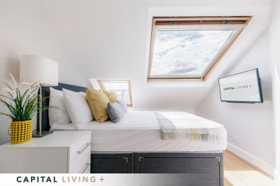 Top Floor Double Room, Balham SW12 Main Photo