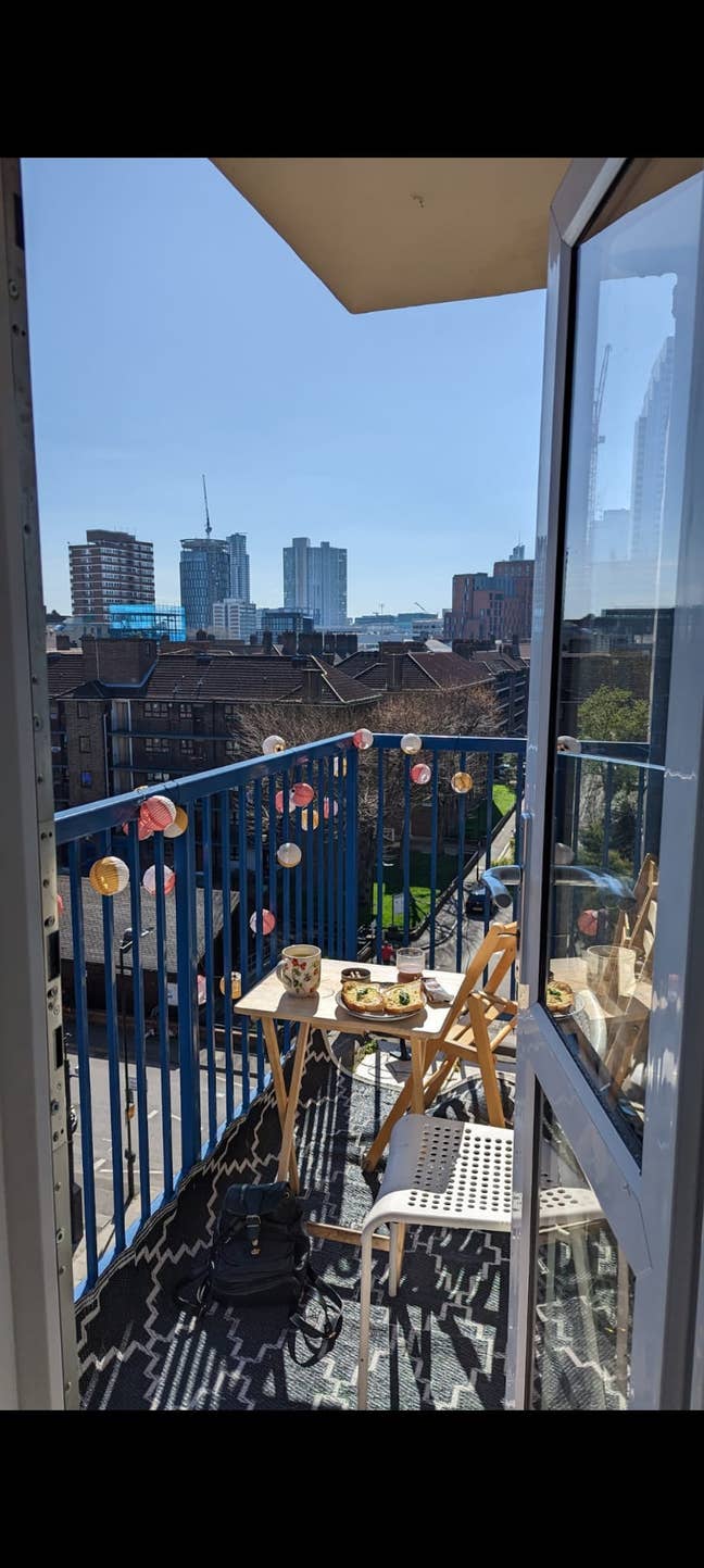 Hoxton bedroom available - 7 mins walk from Old St Main Photo