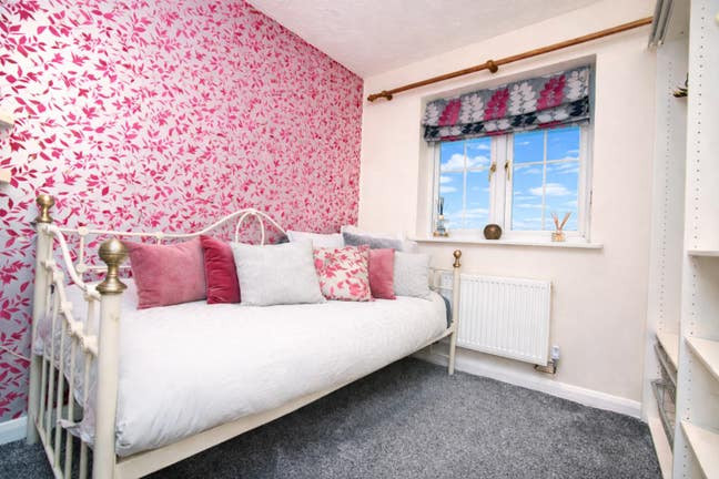  Near Rushden Lakes  Main Photo