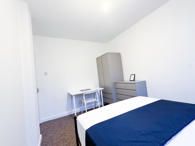 Lovely Rooms /Only 4 Min from Wembley Park Station Main Photo