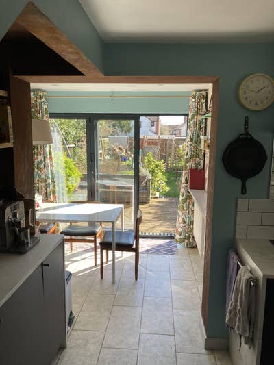 Two Rooms in Attractive 3-Bed Home.  Main Photo