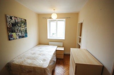 Double room in cozy flat in Earlsfield Main Photo