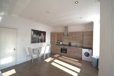 Double  in a 3 bed – All Bills Covered! Main Photo