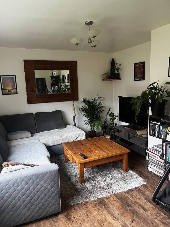 Bright Double Room with Private Lounge Main Photo