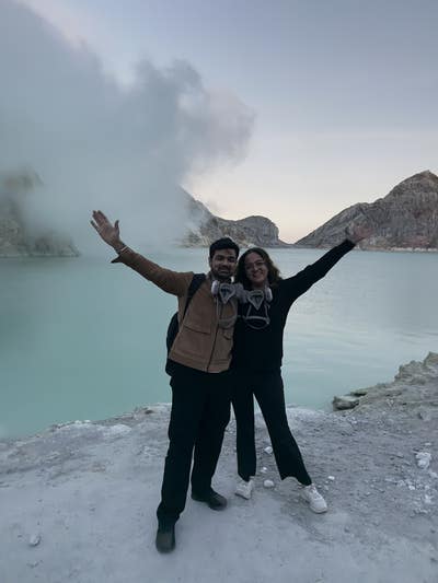 Looking for an accomodation for May Main Photo