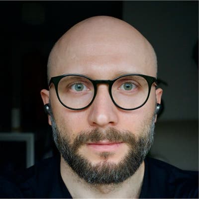 Sporty professional looking for a well kept home Main Photo