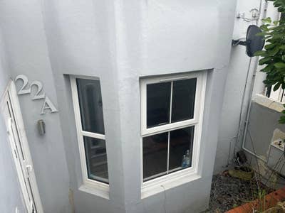 1 bed basement flat  Main Photo