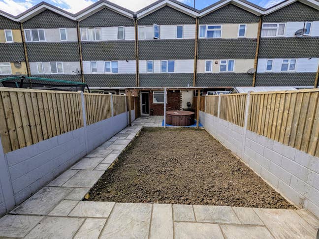 Family Home To Rent Off Street Parking & Garden Main Photo