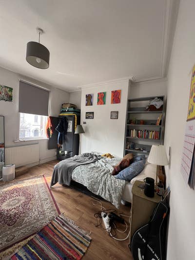Bright and spacious room by Hackney Downs Main Photo