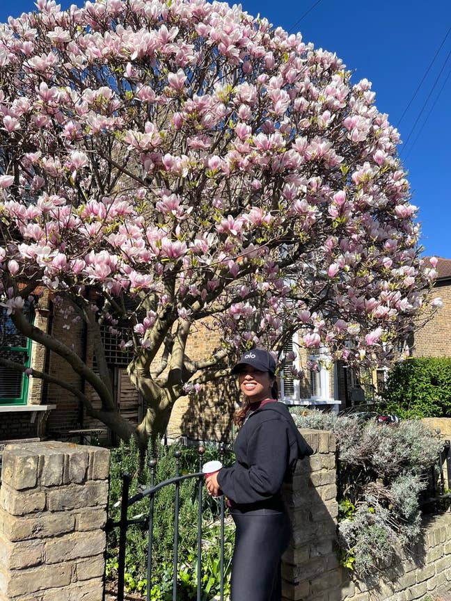 I am Sonam , 34 yrs female , I have been in L... Main Photo