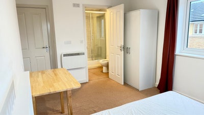 Furnished En-suite room - Bradley Stoke  Main Photo