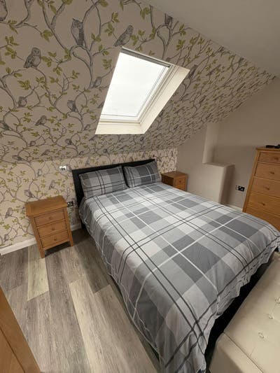 Stunning room for rent Main Photo