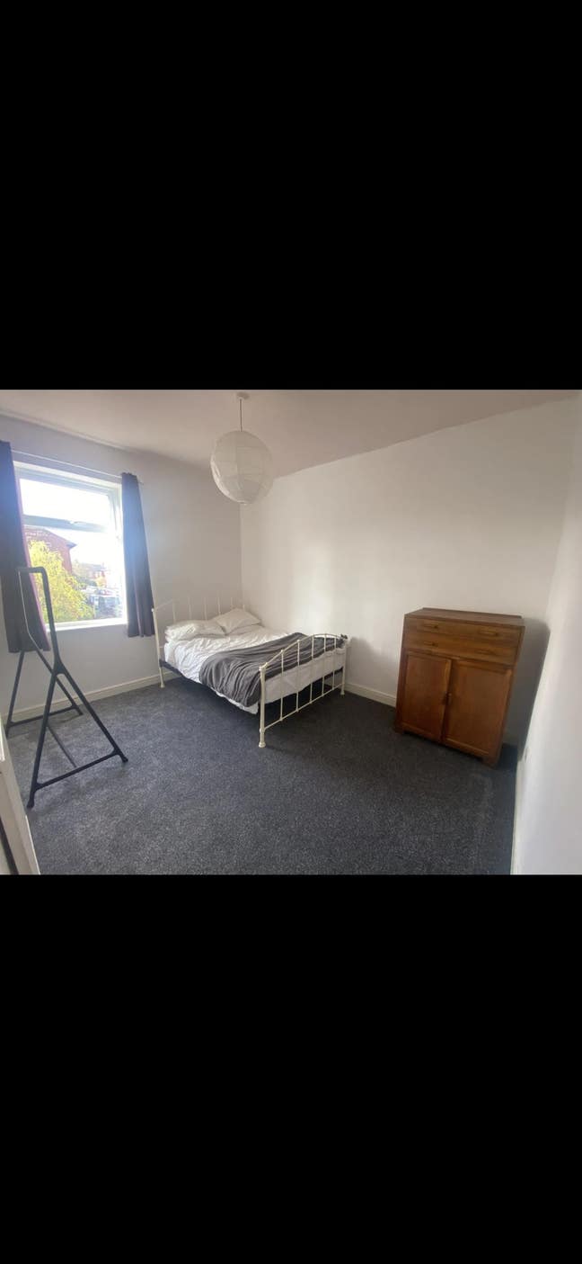 Double Room For Rent Main Photo
